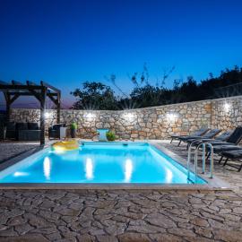 Villa Cubric, hotel in Pirovac