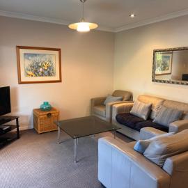 Inner City Picton Apartment!
