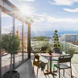 Stay KooooK Geneva City - Online Check In, hotel v Ženeve