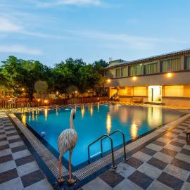 Freesia Resort by Express Inn, hotel v mestu Nashik