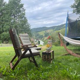 Waldgarten am Bach