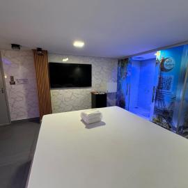 Hotel 1001 noites prime, hotel em Macacos