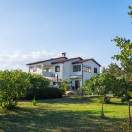 Holiday Home Katharina by 22Estates