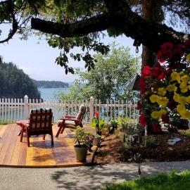Farm Inn - RV Farm Stay with Ocean Views, hotel in Anacortes