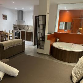 LOFT CHOCOLATE - BENAOCAZ, viešbutis mieste Benaokasas
