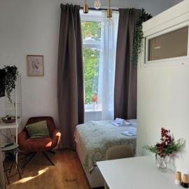 STAY Studio 1 zentral Balkon Parkplatz, hotel in Bad Pyrmont