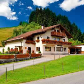 Bergquell Tirol, Hotel in Jungholz