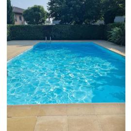 Escale marine, Hotel in Saint-Jory
