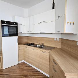 Puci Apartment, hotel in Šmarje-Sap