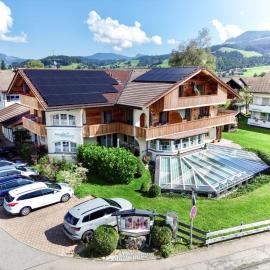VILLAWILLI - Gemütliche Ferienwohnungen, hotell i Fischen