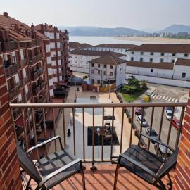 Tu hogar, Santoña Home Vibes، فندق في سانتونيا