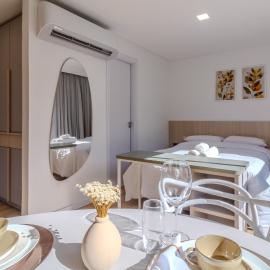 Viesnīca Loft Novo todo Mobiliado com WIFI Piscina e próximo a Oktober pilsētā Blumenava