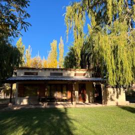La Loica, hotel i Barreal