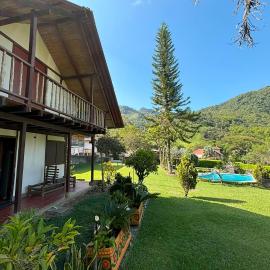 Finca con piscina los Eucaliptos Cali- Pance, hotell i Cali