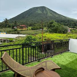 Viesnīca villa Elfame Lokon pilsētā Tomohon