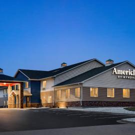 AmericInn by Wyndham Williamsburg, hotel in Williamsburg