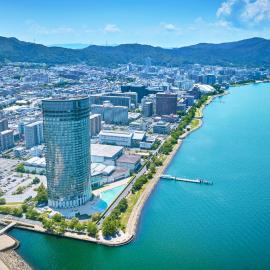 Lake Biwa Otsu Prince Hotel, hotel u gradu Ocu