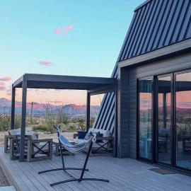 Stardust Big Bend Luxury A-Frame#2 with a fab view, hotel in Terlingua