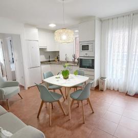 Comillas - Urbanización Lagos Azules - Netflix, Prime, Wifi & Free Indoor Parking