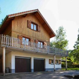Chalet les Minés - Hautes Vosges, hotell i Plainfaing