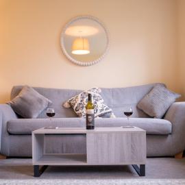 Shop Stay at Bicester Village near our 3 Bed Home- Pass the Keys