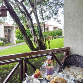 Flat studio monte castelo gravatá PE، فندق في بيزيروس