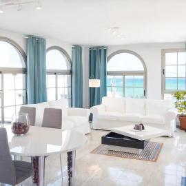 THE BAXMAN SUITE - A suite on the shore, hotel in Corralejo