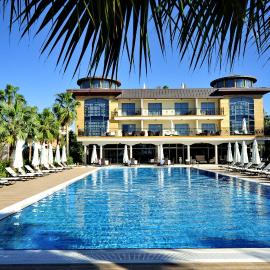 Villa Augusto Boutique Hotel & SPA, хотел в Конаклъ