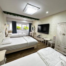 HOTEL AVIACIOn, ξενοδοχείο σε Manises