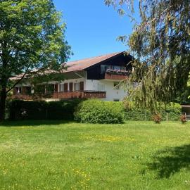 Weissach Apartments, hotel em Kreuth
