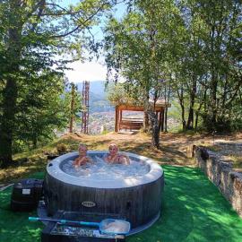 Oaza Mira - Sakina Pecina, hotel di Fojnica