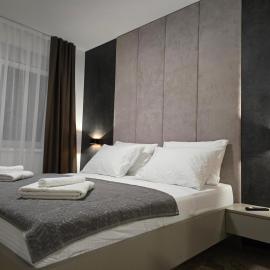 Apartman FIŠBAH 5 self CHECK-IN, FREE PRIVATE PARKING, hotel in Osijek