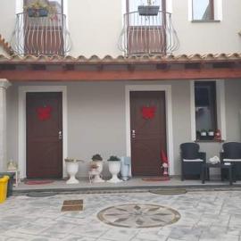 Casa stella e cuore con parcheggio, hotel Samassiban