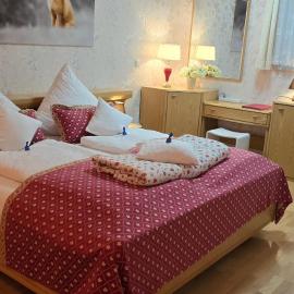 Resi's Zimmer mit Bad und Terrasse