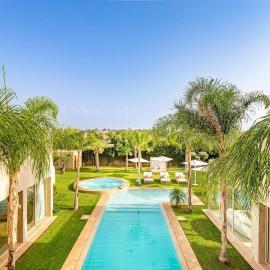 Villa Bahamas , Luxe et élégance & piscine Chauffée, jacuzzi