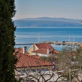 Apartment Maris with sea view