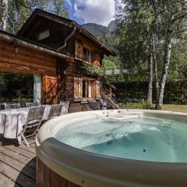 Mazot les Tines, hotel in Chamonix