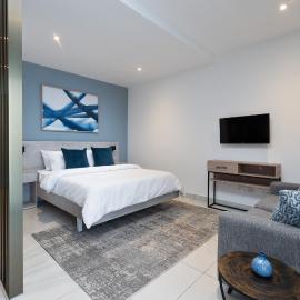 Loxwood House by Clifton Homes, Hotel in Bawaleshi