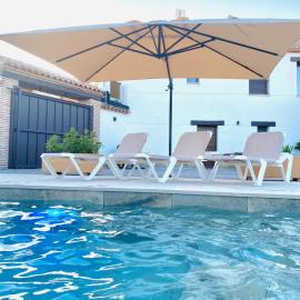 Casa Rural Toledillo, hotel u gradu Gálvez