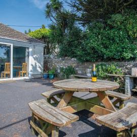 Lundy Lodge – 1 Bedroom Annex – Rhossili、ロスシュリのホテル