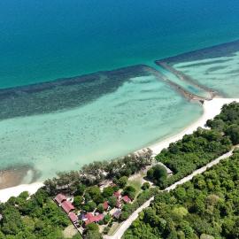 Angthong Beach Resort, hótel í Koh Phaluai