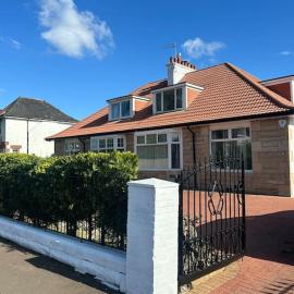 Entire Private 1 Bedroom - Guest Suite in Glasgow