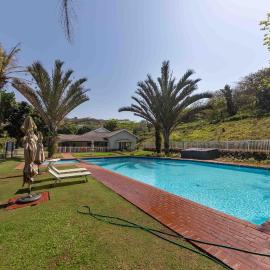 17 Malibu, Beverly Hills Estate