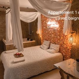 L'expérience LOVE ROOM, hotel v destinácii Saint-Jean-Bonnefonds