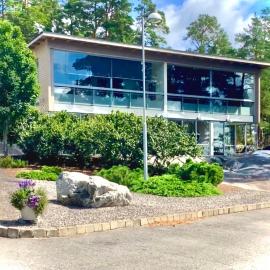 Holiday Home Birdie, hotelli kohteessa Naantali