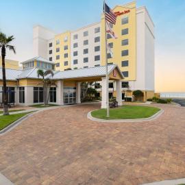 Hilton Garden Inn Daytona Beach Oceanfront, hotel en Daytona Beach