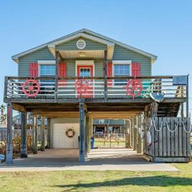 Casa De Las Olas - Big Yard, Beachy Fun & Splash Days!