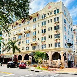 Ponce De Leon Hotel, hotel in St Petersburg