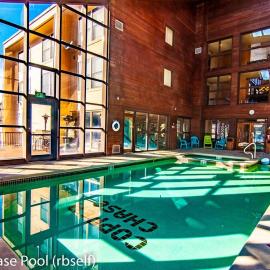 Majestic Studio Pool-Spa Ski-in out Gym, Sauna, Laundry, BBQ