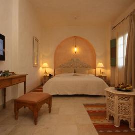 Dar Saida Beya – hotel w mieście Tauzar
